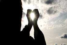 詹姆斯任意球世界波领衔一周十佳进球.